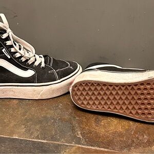 Vans Girls Hightop Soes